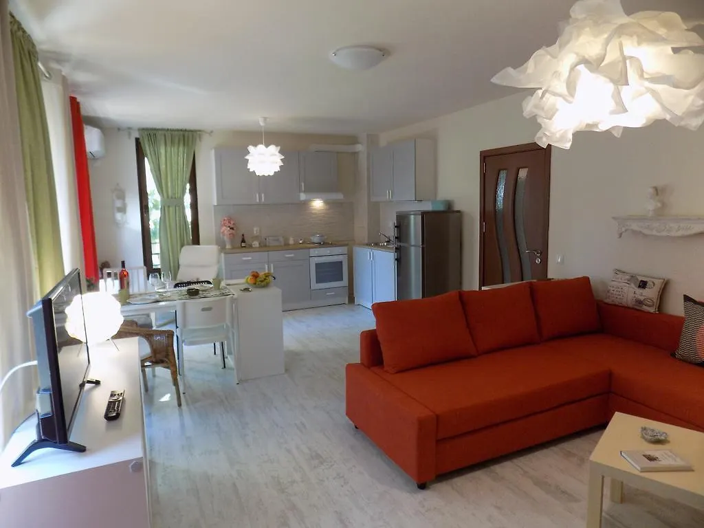 Avangard Apartment Μπουργκάς